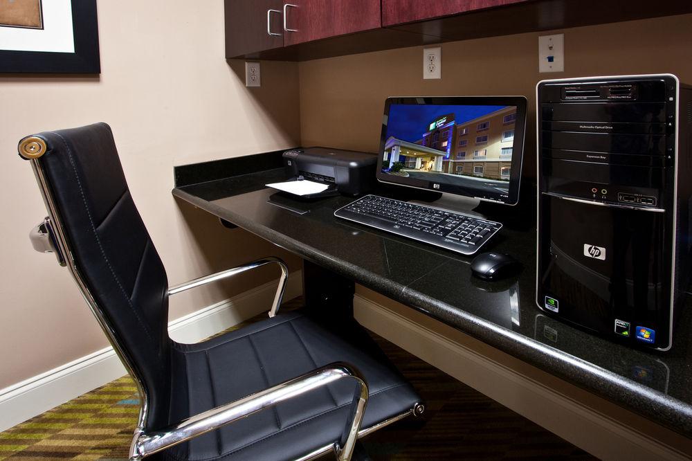 Holiday Inn Express Palatka Northwest By Ihg エクステリア 写真